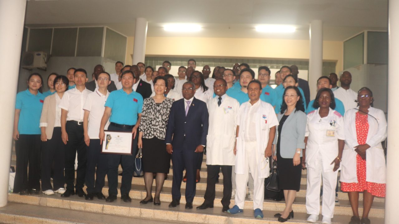 MINISTRO DA SAÚDE DESTACA CONTRIBUIÇÃO DA CHINA PARA O FORTALECIMENTO DO SISTEMA NACIONAL DE SAÚDE